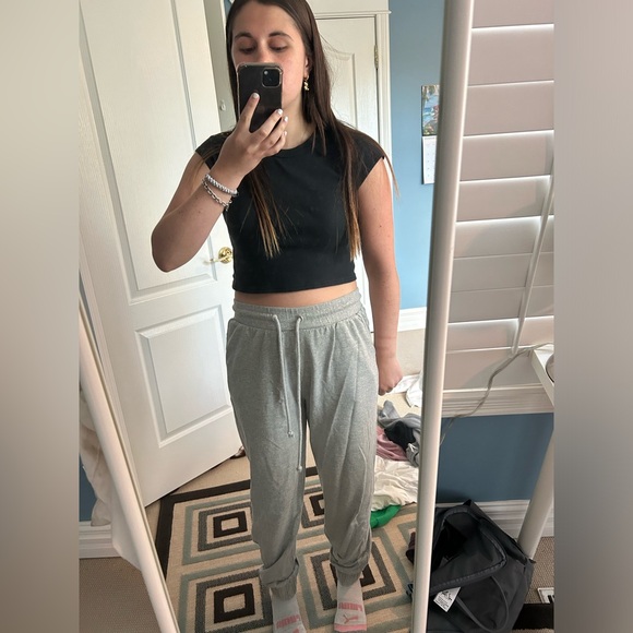 Nameless Gray Sweatpants with Tied Waistband - Picture 4 of 4